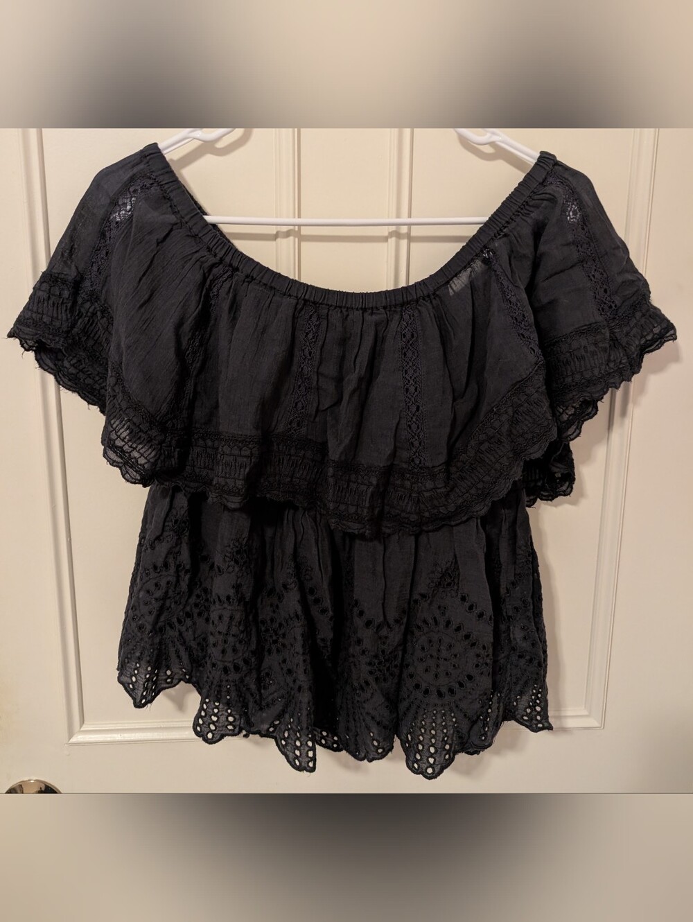 American Eagle Outfitters Women's Black Off The Shoulder Eyelet Top